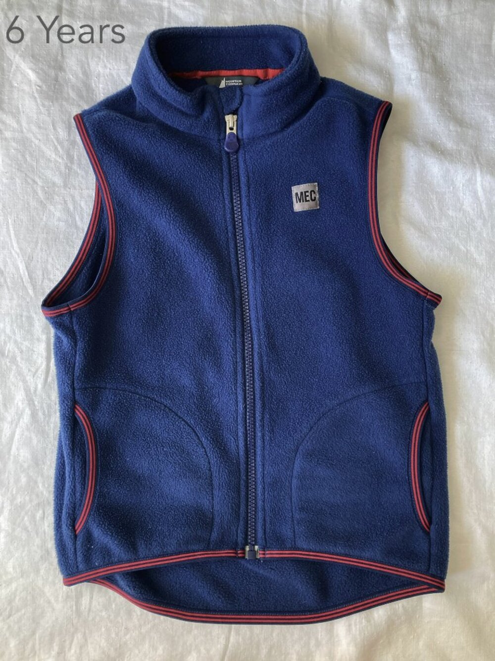 💙2/$25 MEC 6 Years Fleece Blue Zip Vest Fall Winter Outdoors Hiking Camping